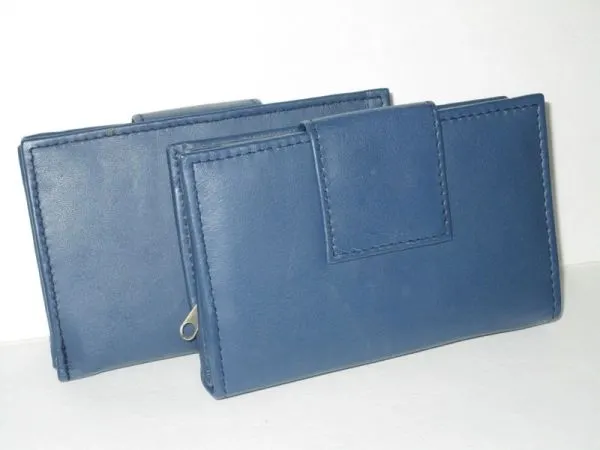 #128 - Ladies Stylish Leather Wallet - Blue