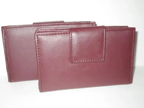#128 - Ladies Stylish Leather Wallet - Plum
