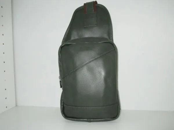 #148 Leather Crossbody Bag Green