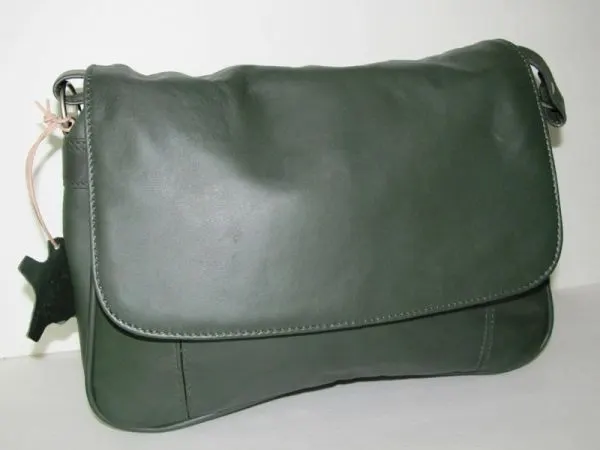 #44- Stlish Leather Purse with Flap - Green