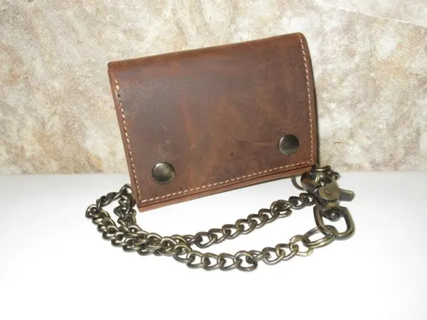 #54379 - CHAIN ANTIQUE LEATHER TRI-FOLD WALLET - BROWN