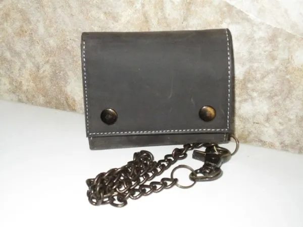 #54379 - CHAIN ANTIQUE LEATHER TRI-FOLD WALLET - CHARCOAL